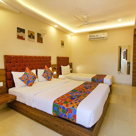 Fabhotel Peninsula - Nr Csmt Station Мумбаи Экстерьер фото