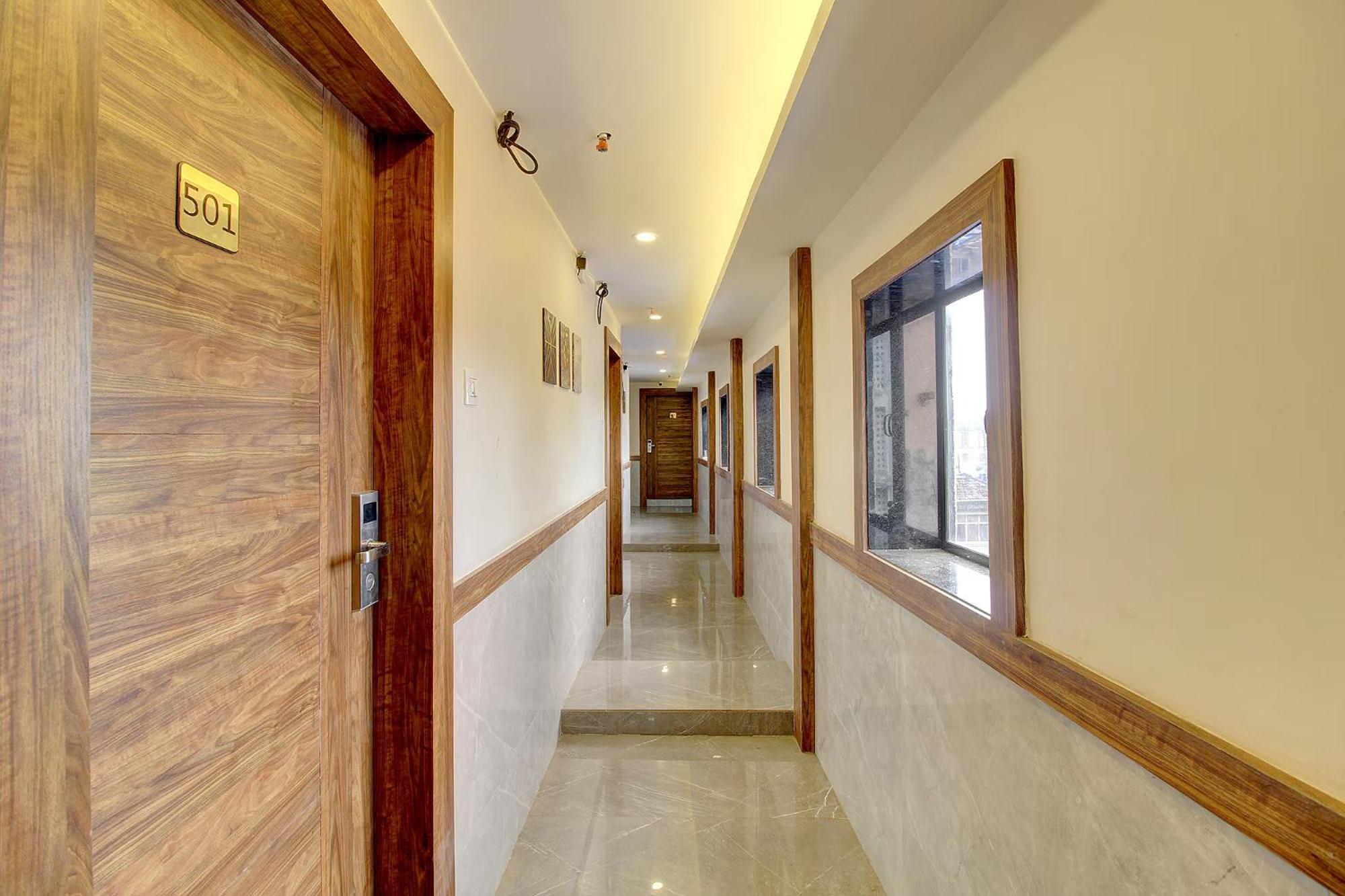 Fabhotel Peninsula - Nr Csmt Station Мумбаи Экстерьер фото